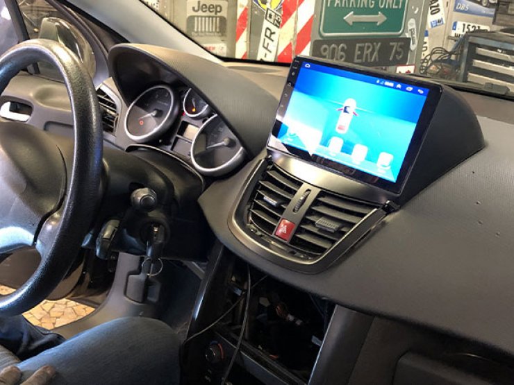 apple car play Peugeot