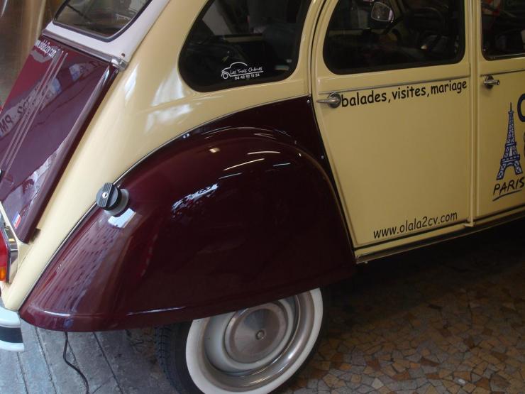 paris 2cv