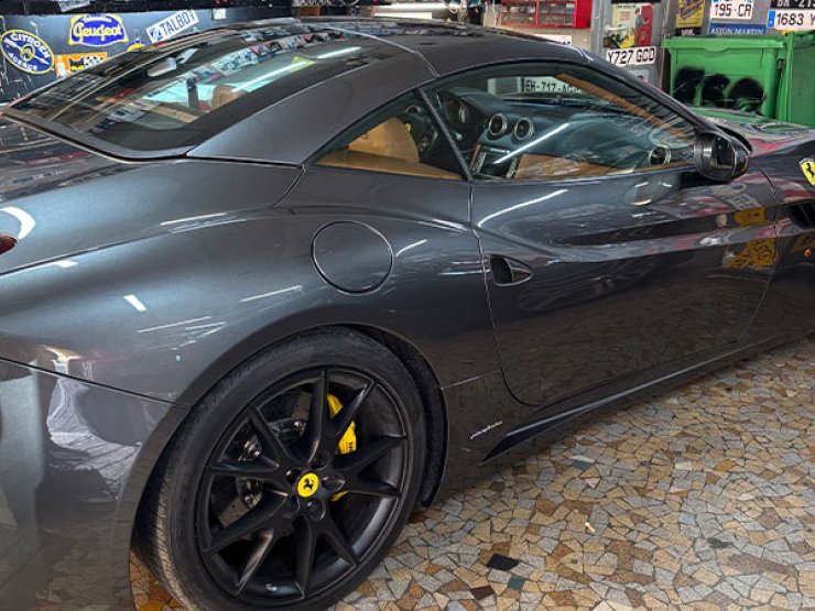 CarPlay ferrari california