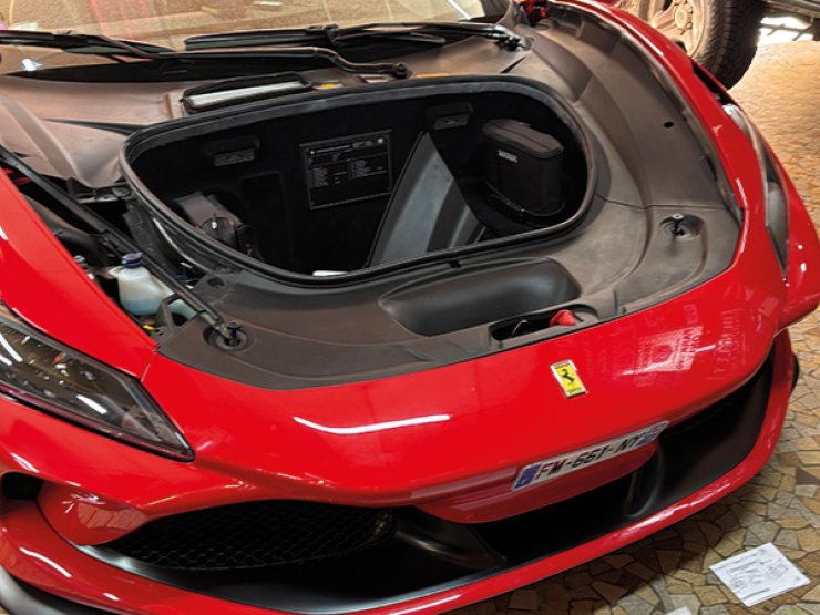 CarPlay ferrari tributo