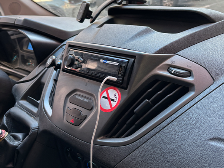 CarPlay ford transit