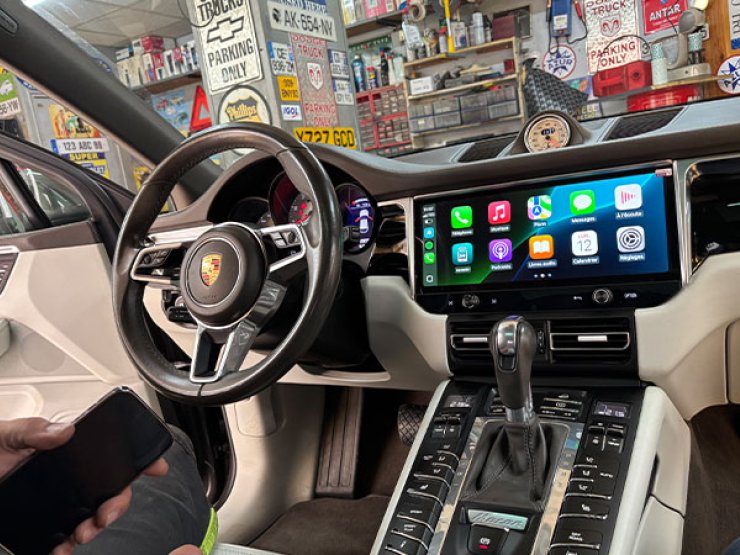 CarPlay Porsche Macan