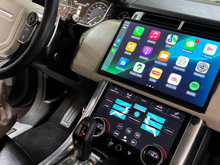 CarPlay range rover