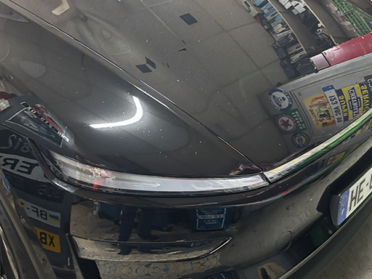 CarPlay tesla model y 2025