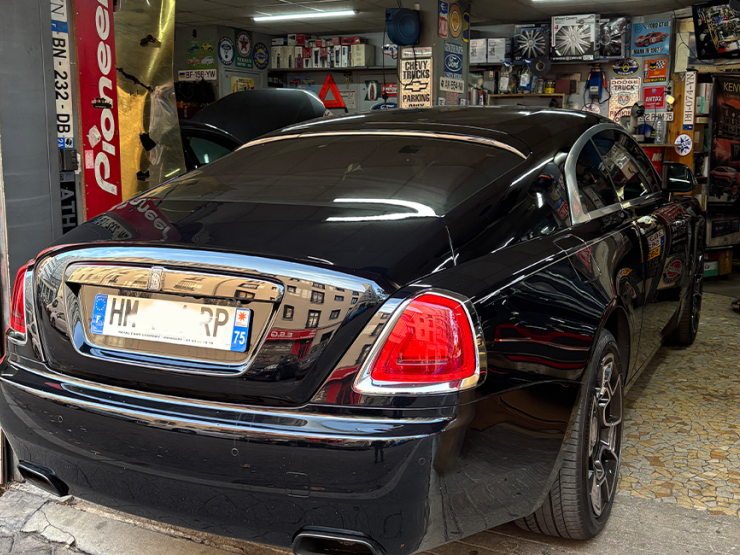 rolls royce wraith CarPlay