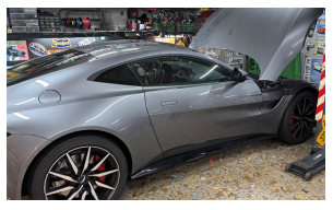 aston martin vantage