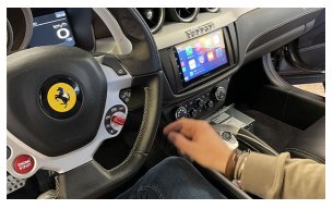 APPLE CARPLAY FERRARI